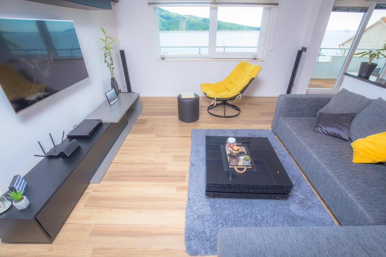 Apartment Gallery Primošten المظهر الخارجي الصورة